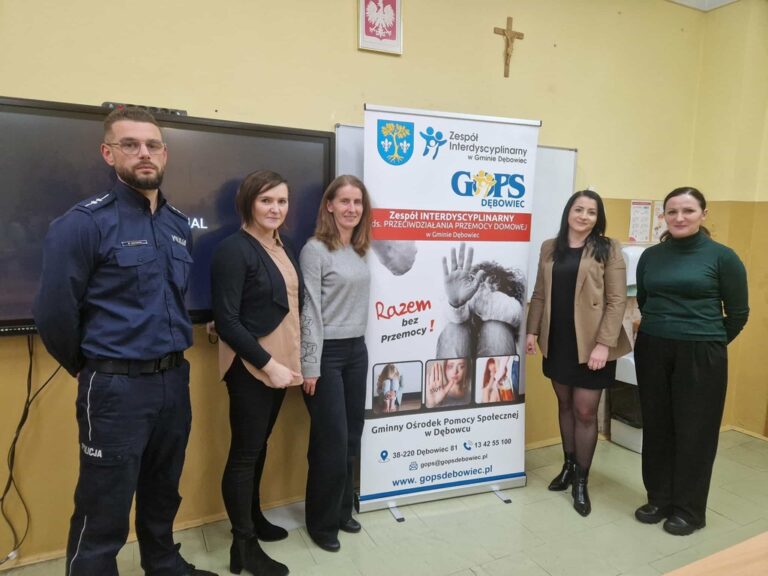 Szkolenie z procedury „Niebieskie Karty” dla przedstawicieli oświaty w Gminie Dębowiec