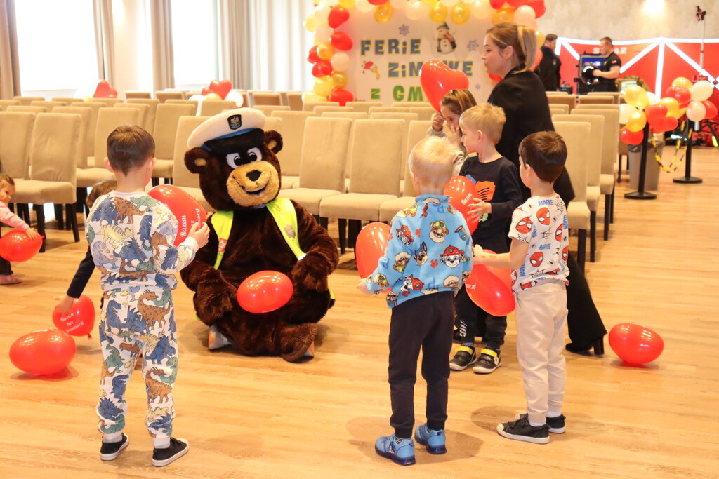 FERIE ZIMOWE 2026 z Gminą Dębowiec – Razem bez Przemocy